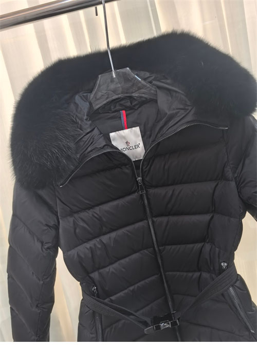 Moncler 몽클레어 Boed 폭스퍼 숏 다운 자켓 패딩 레플리카 10번 이미지 - 의류 | 세미샵 레플리카 사이트