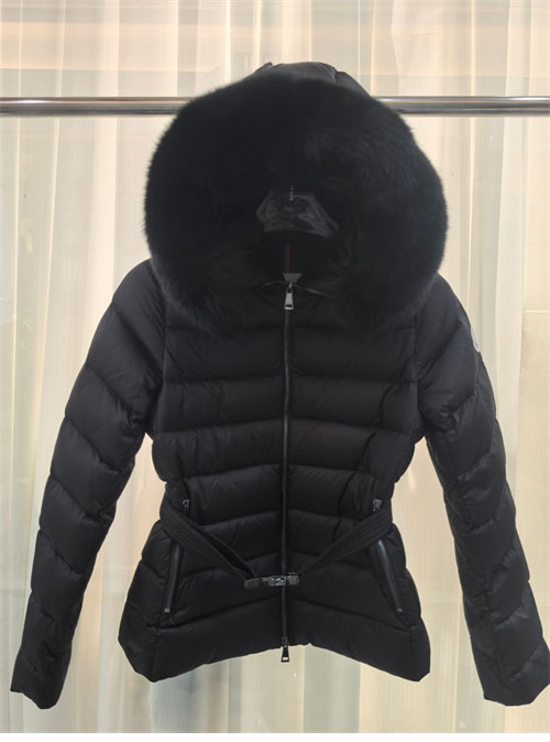 Moncler 몽클레어 Boed 폭스퍼 숏 다운 자켓 패딩 레플리카 12번 이미지 - 의류 | 세미샵 레플리카 사이트