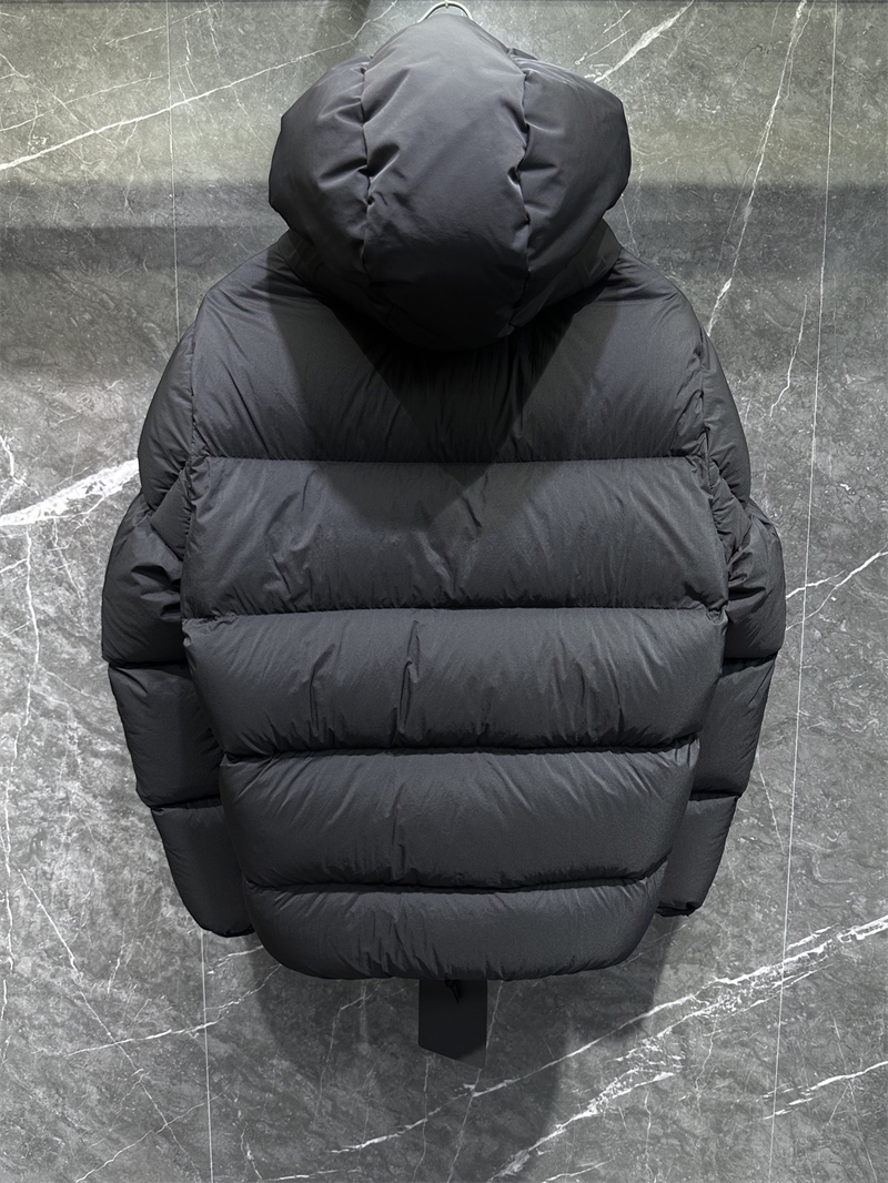 Moncler 몽클레어 Forez 포레즈 후드 숏 다운 자켓 레플리카 8번 이미지 - 의류 | 세미샵 레플리카 사이트