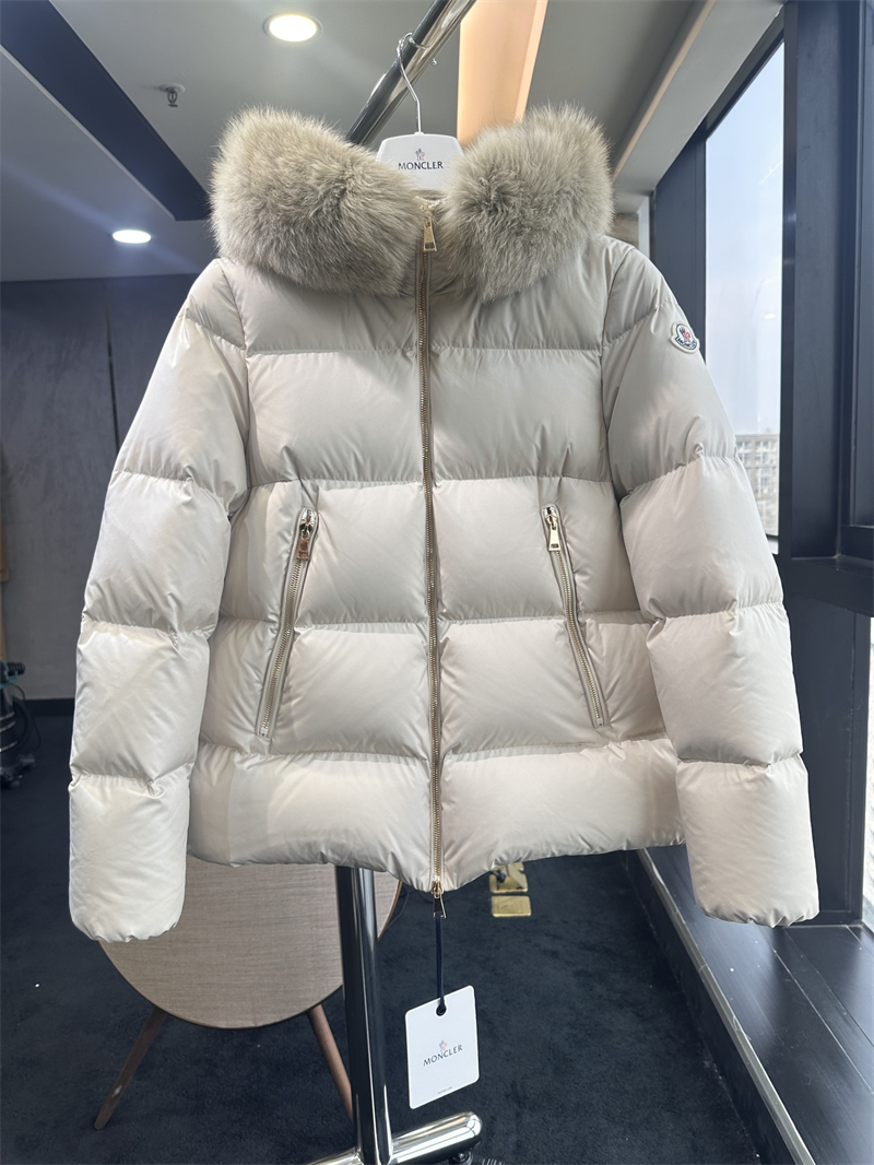 몽클레어 몽클레어 Laichefur 라이체퍼 다운 패딩 자켓 레플리카 3번 이미지 - 의류 | 세미샵 레플리카 사이트