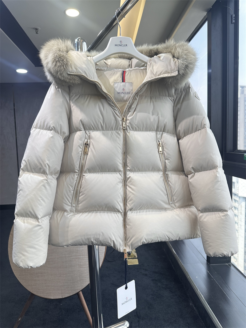몽클레어 몽클레어 Laichefur 라이체퍼 다운 패딩 자켓 레플리카 2번 이미지 - 의류 | 세미샵 레플리카 사이트