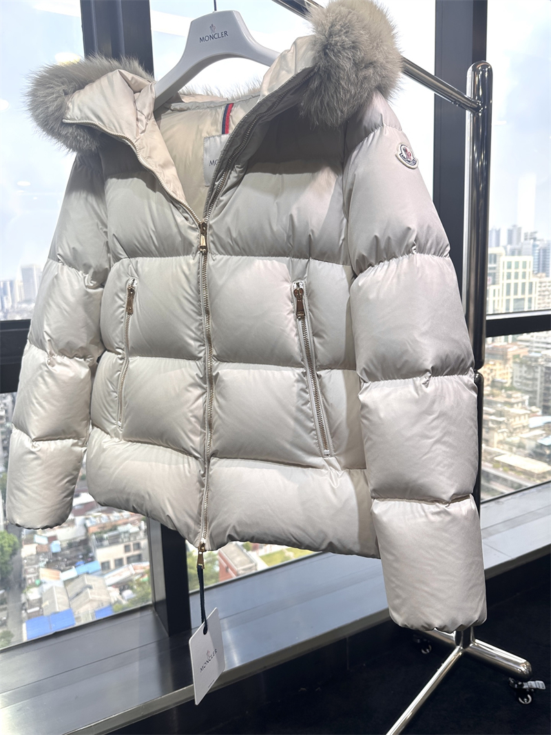 몽클레어 몽클레어 Laichefur 라이체퍼 다운 패딩 자켓 레플리카 17번 이미지 - 의류 | 세미샵 레플리카 사이트