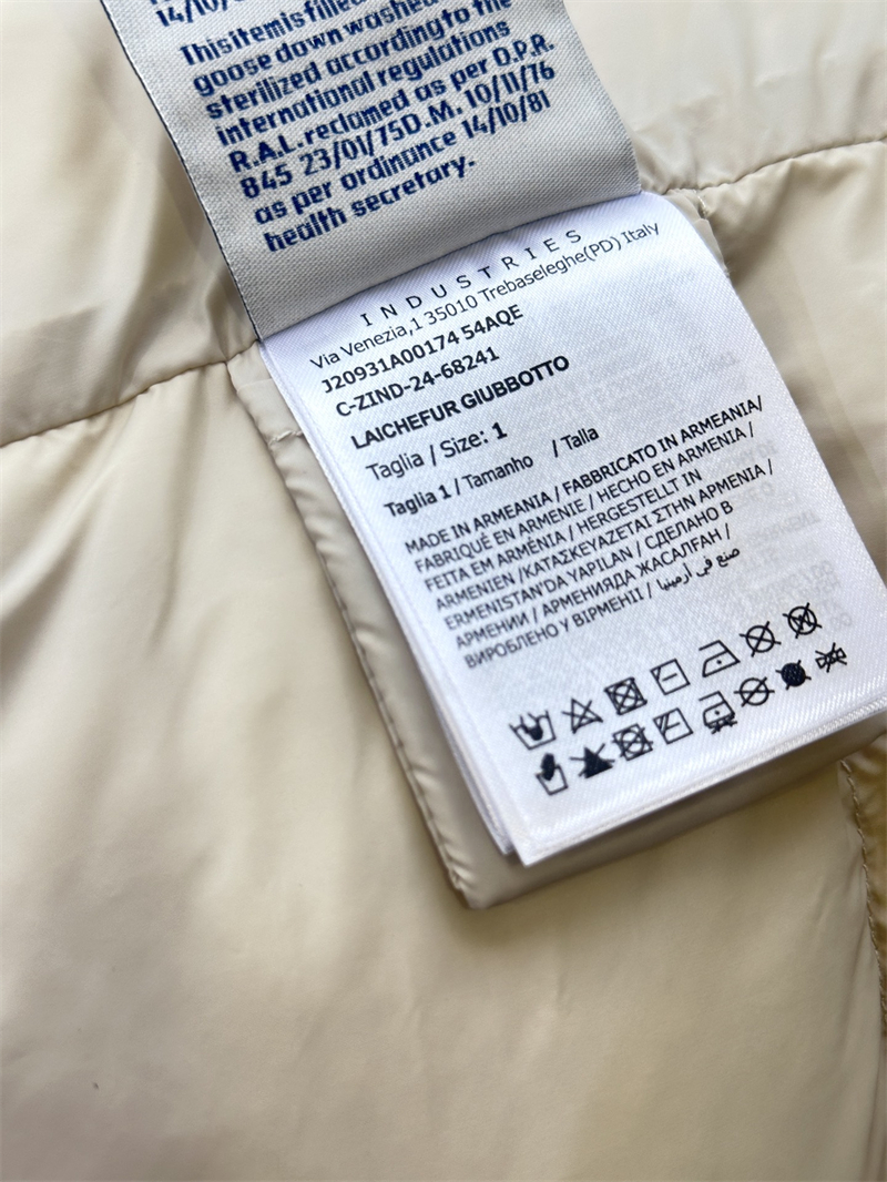 몽클레어 몽클레어 Laichefur 라이체퍼 다운 패딩 자켓 레플리카 18번 이미지 - 의류 | 세미샵 레플리카 사이트