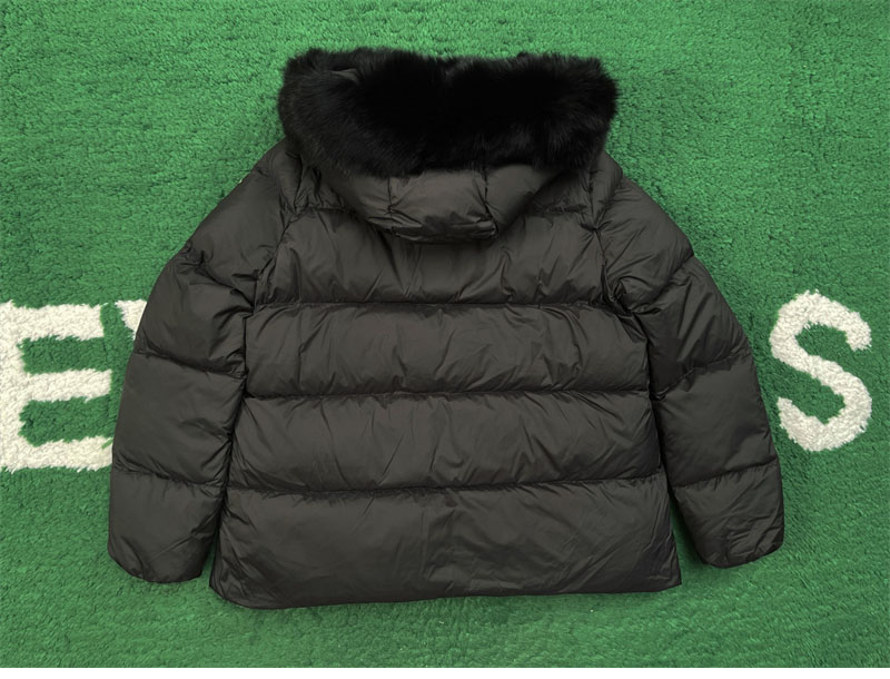 Moncler 몽클레어 Laichefur 라이체퍼 다운 패딩 자켓 레플리카 5번 이미지 - 의류 | 세미샵 레플리카 사이트