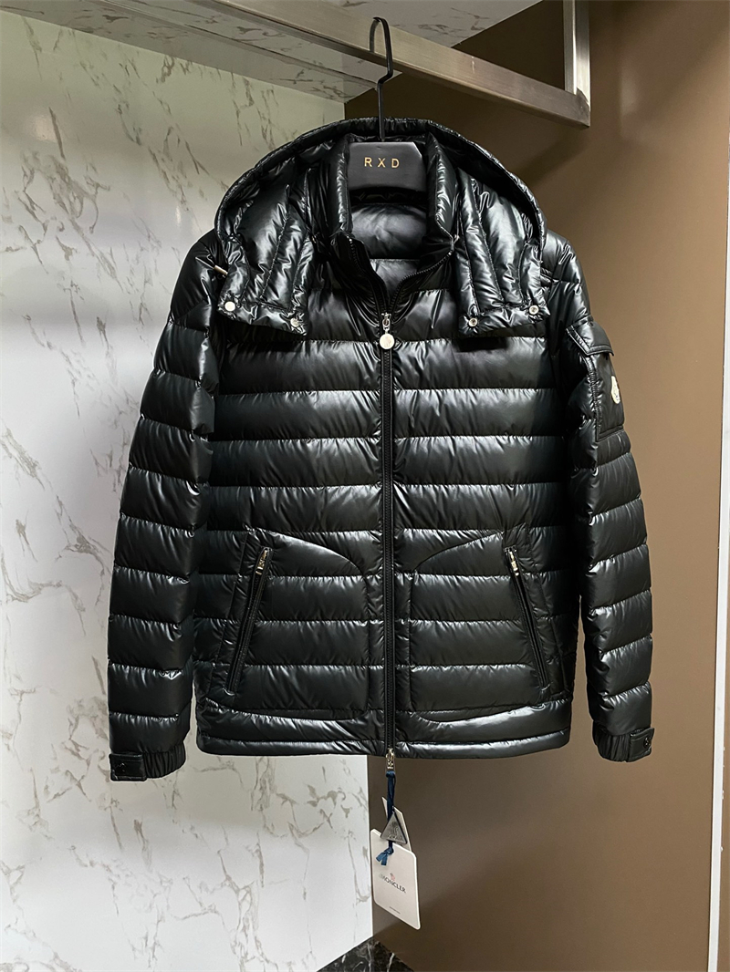 Moncler 몽클레어 Lauros 라우로스 숏 후드 다운 패딩 자켓 레플리카 3번 이미지 - 의류 | 세미샵 레플리카 사이트