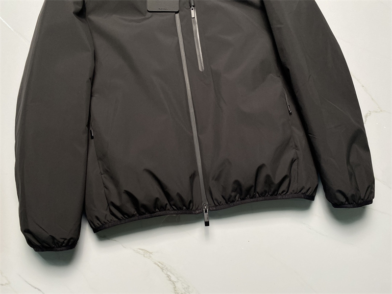 Moncler 몽클레어 Lausfer 라우스퍼 다운 자켓 레플리카 28번 이미지 - 의류 | 세미샵 레플리카 사이트