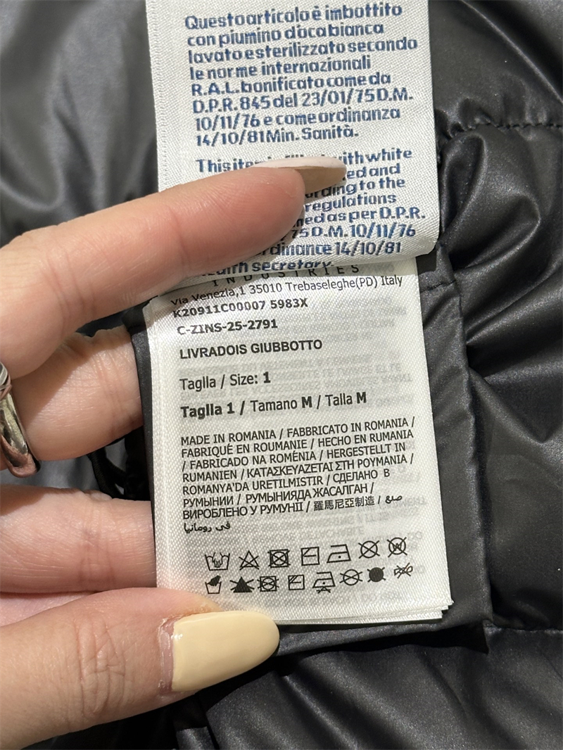 몽클레어 몽클레어 Livradois 리브라도이스 후드 다운 패딩 자켓 레플리카 5번 이미지 - 의류 | 세미샵 레플리카 사이트