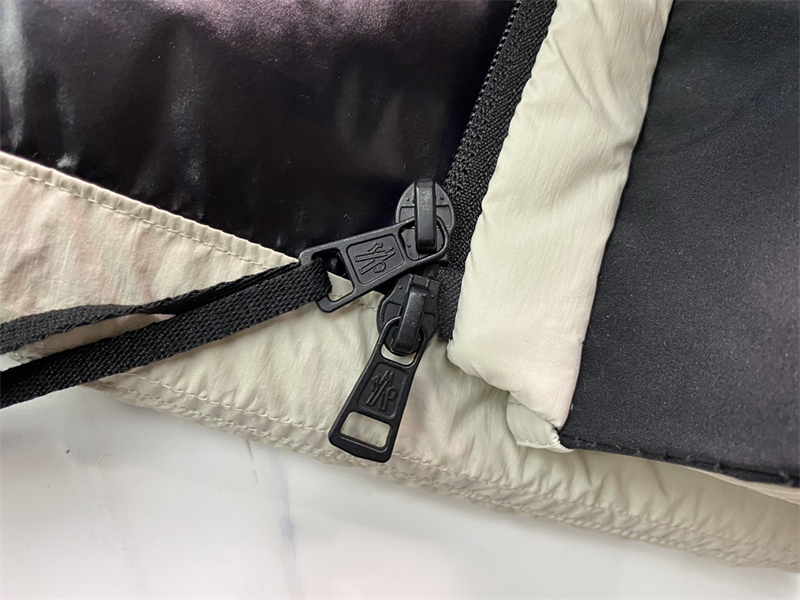 Moncler 몽클레어 Madeira 마데이라 숏 다운 패딩 자켓 레플리카 13번 이미지 - 의류 | 세미샵 레플리카 사이트