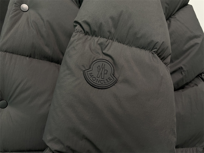Moncler 몽클레어 Madeira 마데이라 숏 다운 패딩 자켓 레플리카 21번 이미지 - 의류 | 세미샵 레플리카 사이트