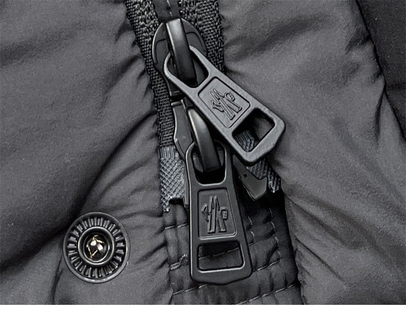 Moncler 몽클레어 Madeira 마데이라 숏 다운 패딩 자켓 레플리카 19번 이미지 - 의류 | 세미샵 레플리카 사이트