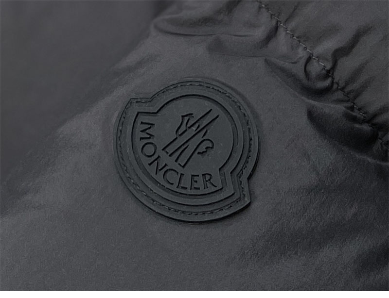 Moncler 몽클레어 Madeira 마데이라 숏 다운 패딩 자켓 레플리카 23번 이미지 - 의류 | 세미샵 레플리카 사이트