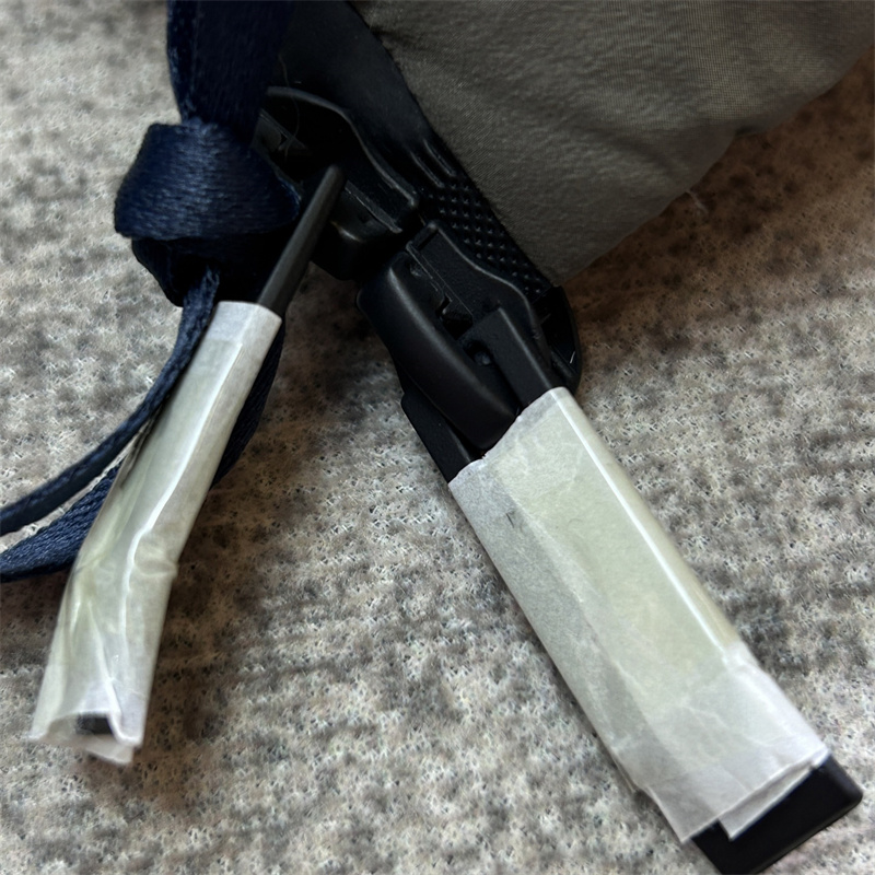 Moncler 몽클레어 Matt 매트 다운 패딩 베스트 조끼 레플리카 16번 이미지 - 의류 | 세미샵 레플리카 사이트