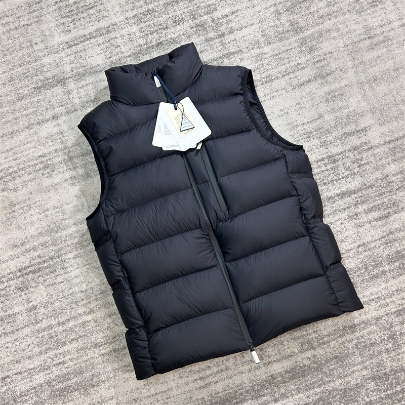 Moncler 몽클레어 Matt 매트 다운 패딩 베스트 조끼 레플리카 25번 이미지 - 의류 | 세미샵 레플리카 사이트