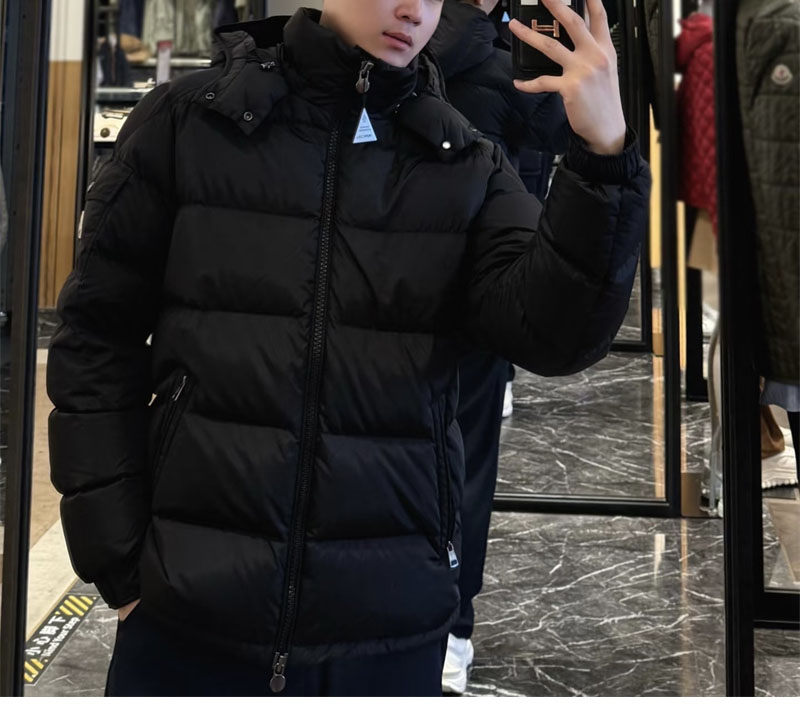 Moncler 몽클레어 Maya 마야 숏 다운 패딩 자켓 레플리카 3번 이미지 - 의류 | 세미샵 레플리카 사이트