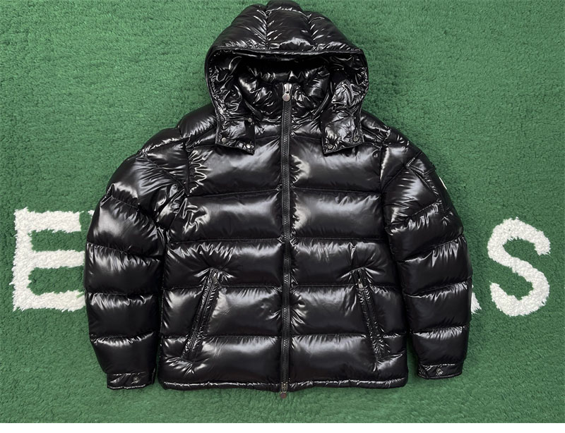 Moncler 몽클레어 Maya 마야 숏 다운 패딩 자켓 레플리카 7번 이미지 - 의류 | 세미샵 레플리카 사이트