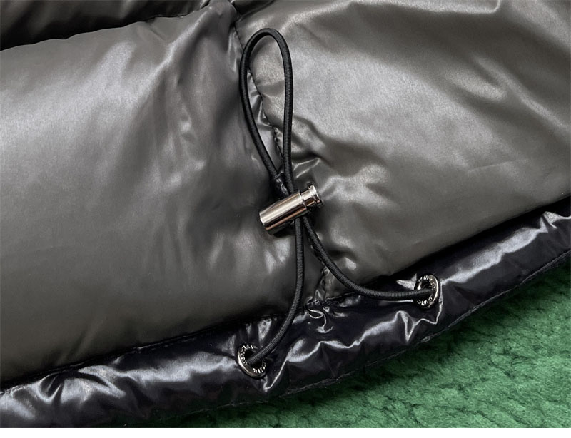 Moncler 몽클레어 Maya 마야 숏 다운 패딩 자켓 레플리카 11번 이미지 - 의류 | 세미샵 레플리카 사이트