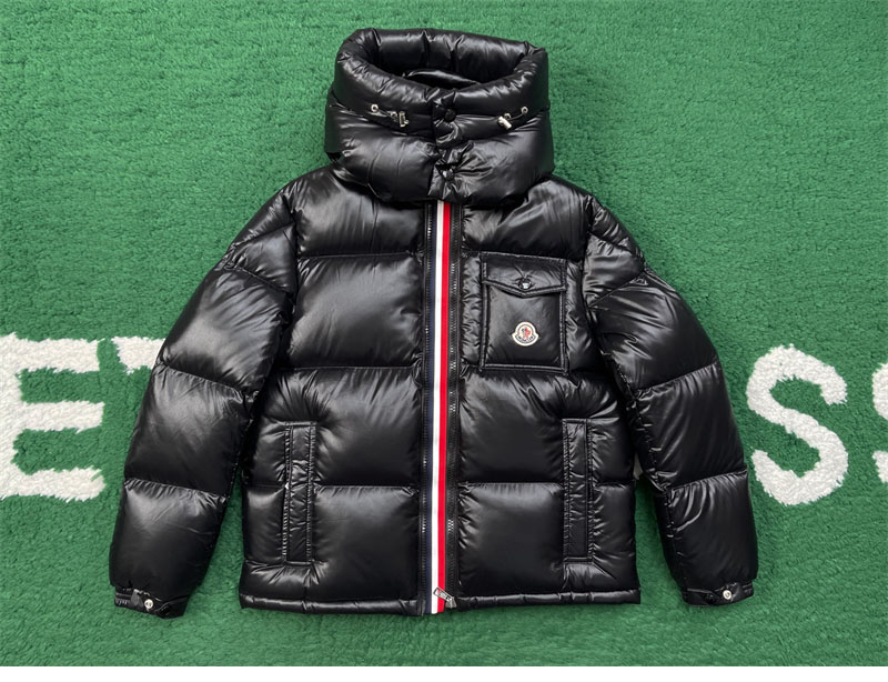 Moncler 몽클레어 Montbeliard 몽벨리아르 후드 숏 다운 패딩 자켓 레플리카 6번 이미지 - 의류 | 세미샵 레플리카 사이트