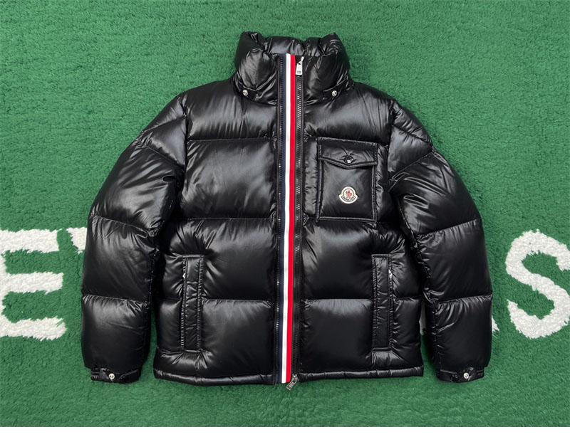 Moncler 몽클레어 Montbeliard 몽벨리아르 후드 숏 다운 패딩 자켓 레플리카 14번 이미지 - 의류 | 세미샵 레플리카 사이트