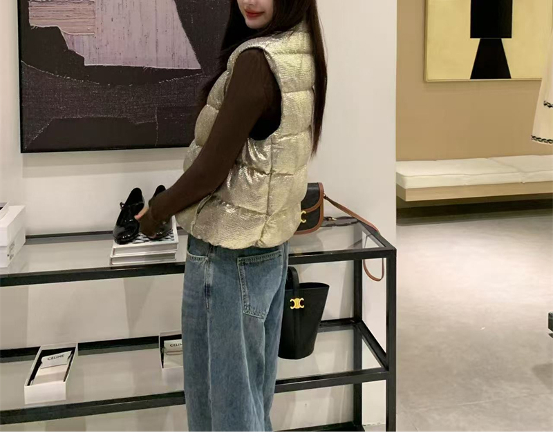 Moncler 몽클레어 Paillys 페일리스 다운 패딩 베스트 레플리카 3번 이미지 - 의류 | 세미샵 레플리카 사이트