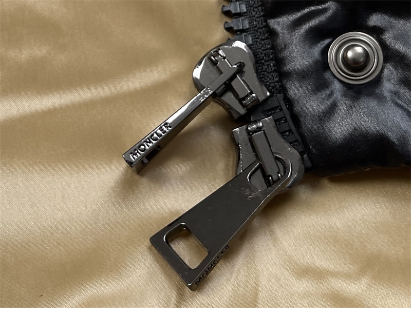 Moncler 몽클레어 Parana 파라나 후드 숏 다운 패딩 자켓 레플리카 14번 이미지 - 의류 | 세미샵 레플리카 사이트