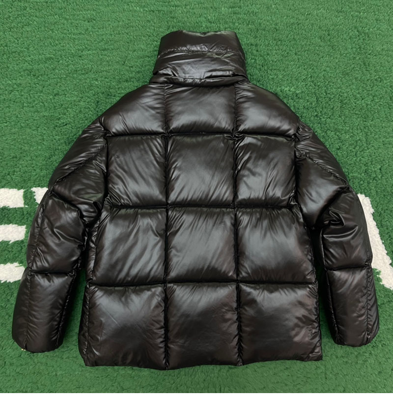 Moncler 몽클레어 Parana 파라나 후드 숏 다운 패딩 자켓 레플리카 16번 이미지 - 의류 | 세미샵 레플리카 사이트