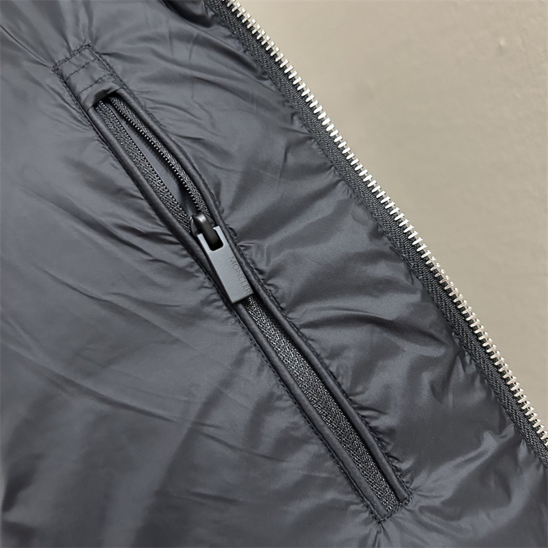 Moncler 몽클레어 Tarn 타른 숏 다운 패딩 자켓 레플리카 5번 이미지 - 의류 | 세미샵 레플리카 사이트