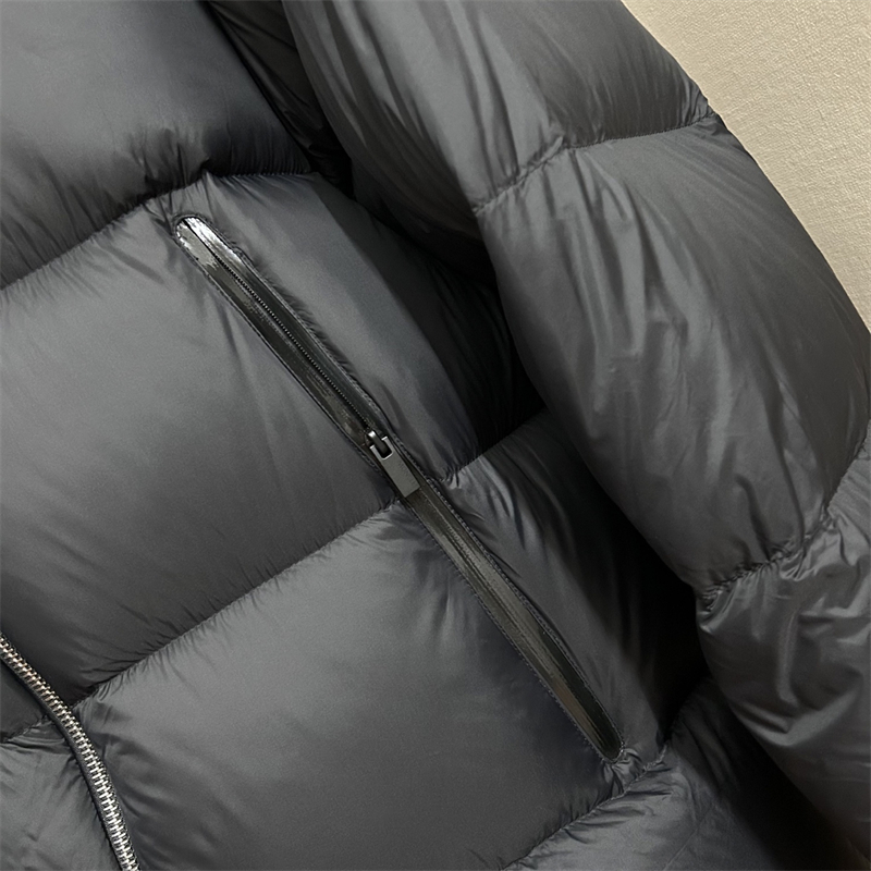 Moncler 몽클레어 Tarn 타른 숏 다운 패딩 자켓 레플리카 8번 이미지 - 의류 | 세미샵 레플리카 사이트