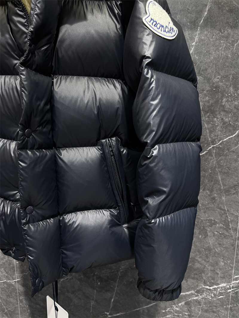 Moncler 몽클레어 Tripiti 트리피티 숏 다운 자켓 레플리카 9번 이미지 - 의류 | 세미샵 레플리카 사이트