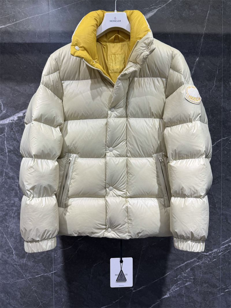 Moncler 몽클레어 Tripiti 트리피티 숏 다운 자켓 레플리카 18번 이미지 - 의류 | 세미샵 레플리카 사이트