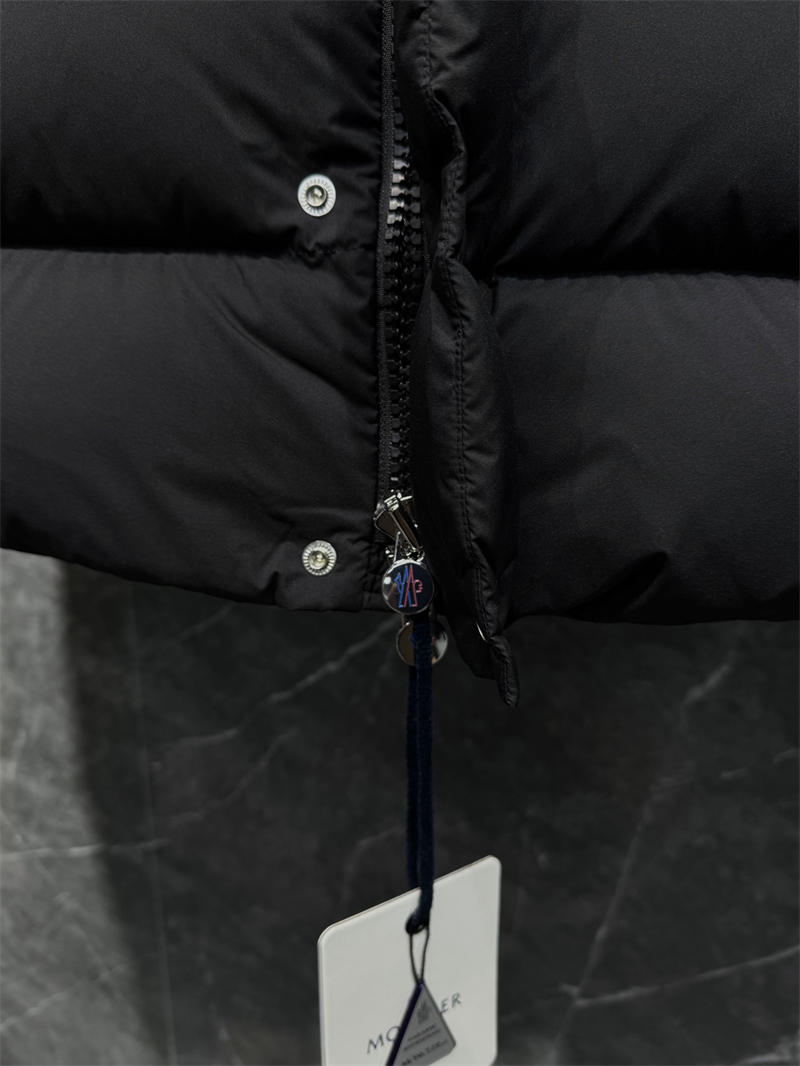 Moncler 몽클레어 Vezere 베제르 다운 패딩 자켓 레플리카 11번 이미지 - 의류 | 세미샵 레플리카 사이트