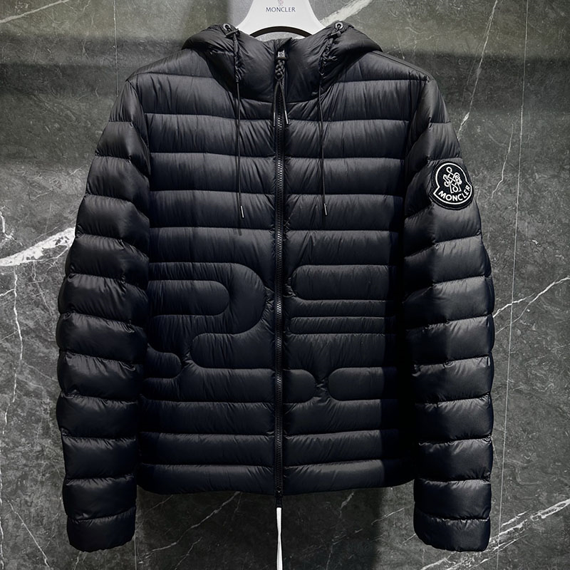 Moncler 몽클레어 Xiaoxu 샤오수 다운 패딩 자켓 레플리카 1번 이미지 - 의류 | 세미샵 레플리카 사이트