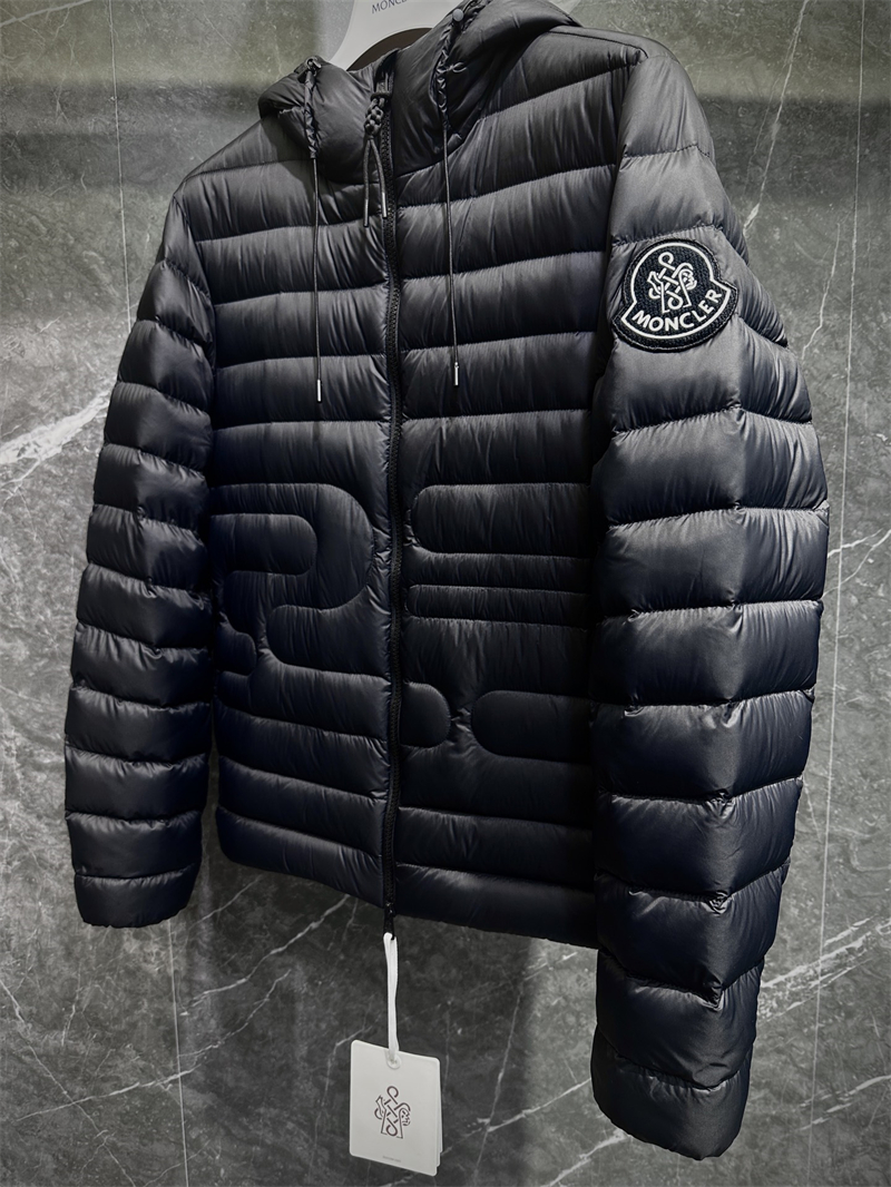 Moncler 몽클레어 Xiaoxu 샤오수 다운 패딩 자켓 레플리카 6번 이미지 - 의류 | 세미샵 레플리카 사이트