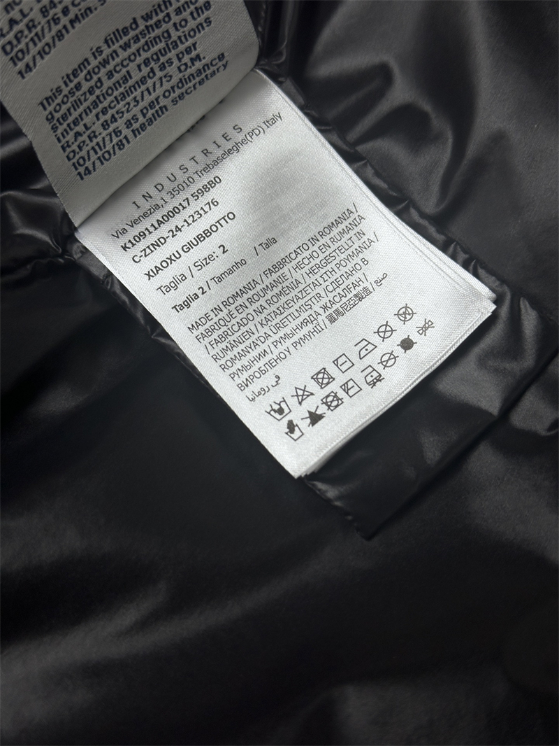 Moncler 몽클레어 Xiaoxu 샤오수 다운 패딩 자켓 레플리카 11번 이미지 - 의류 | 세미샵 레플리카 사이트