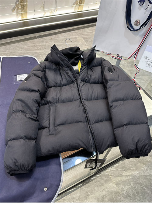 Moncler 몽클레어 x 1017 알릭스 9SM 아포디 다운 패딩 자켓 레플리카 21번 이미지 - 의류 | 세미샵 레플리카 사이트