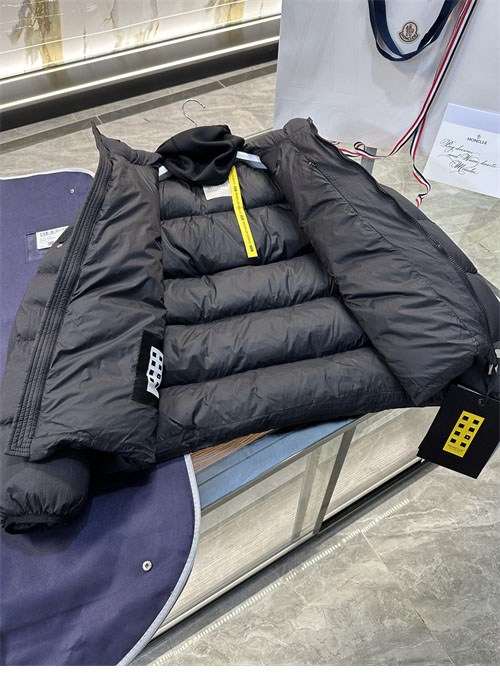 Moncler 몽클레어 x 1017 알릭스 9SM 아포디 다운 패딩 자켓 레플리카 26번 이미지 - 의류 | 세미샵 레플리카 사이트
