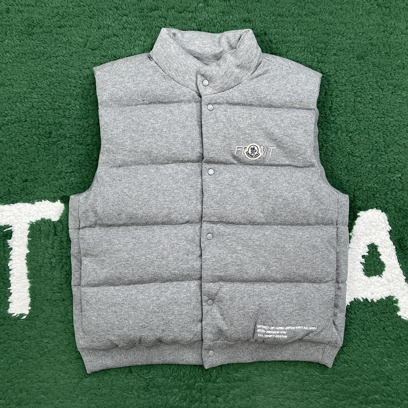 Moncler 몽클레어 x 프라그먼트 코튼 다운 질레 레플리카 1번 이미지 - 의류 | 세미샵 레플리카 사이트