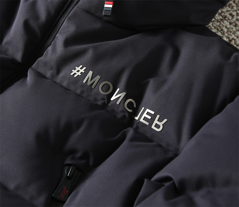 Moncler 몽클레어 그레노블 Fellberg 펠버그 숏 다운 패딩 자켓 레플리카 6번 이미지 - 의류 | 세미샵 레플리카 사이트