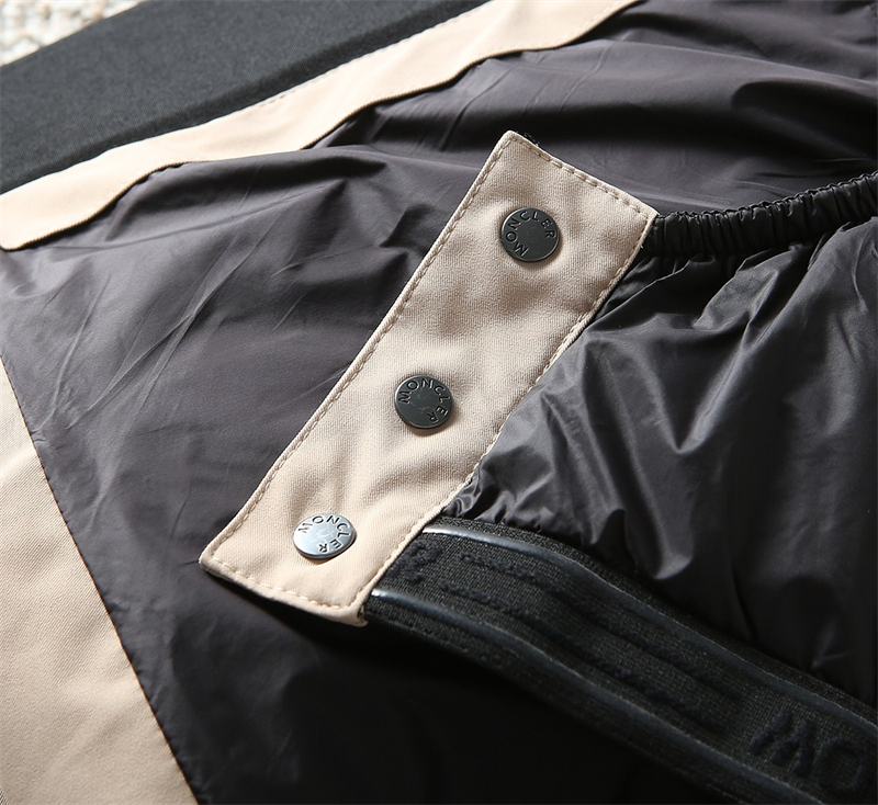 Moncler 몽클레어 그레노블 Fellberg 펠버그 숏 다운 패딩 자켓 레플리카 21번 이미지 - 의류 | 세미샵 레플리카 사이트