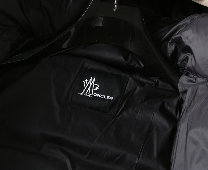 Moncler 몽클레어 그레노블 Fellberg 펠버그 숏 다운 패딩 자켓 레플리카 25번 이미지 - 의류 | 세미샵 레플리카 사이트