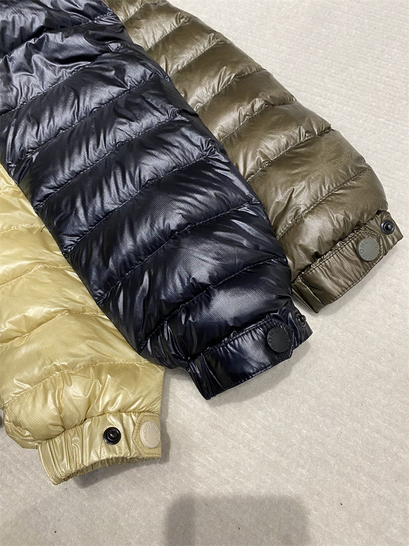 Moncler 몽클레어 그레노블 Karura 카루라 후드 숏 다운 자켓 레플리카 14번 이미지 - 의류 | 세미샵 레플리카 사이트