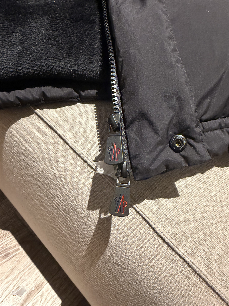 몽클레어 몽클레어 그레노블 Semur 세르누르 숏 다운 패딩 자켓 레플리카 8번 이미지 - 의류 | 세미샵 레플리카 사이트