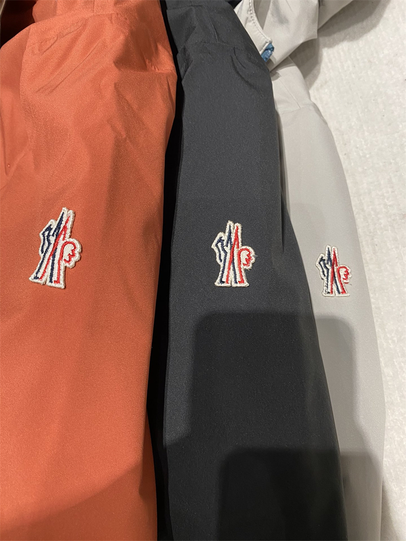 Moncler 몽클레어 그레노블 쉽톤 윈드브레이커 후드 블랙 레플리카 12번 이미지 - 의류 | 세미샵 레플리카 사이트