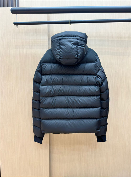 Moncler 몽클레어 그레노블 카무락 Camurac 숏 다운 패딩 자켓 레플리카 10번 이미지 - 의류 | 세미샵 레플리카 사이트