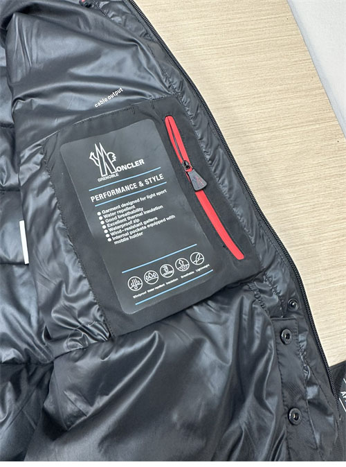 Moncler 몽클레어 그레노블 카무락 Camurac 숏 다운 패딩 자켓 레플리카 13번 이미지 - 의류 | 세미샵 레플리카 사이트