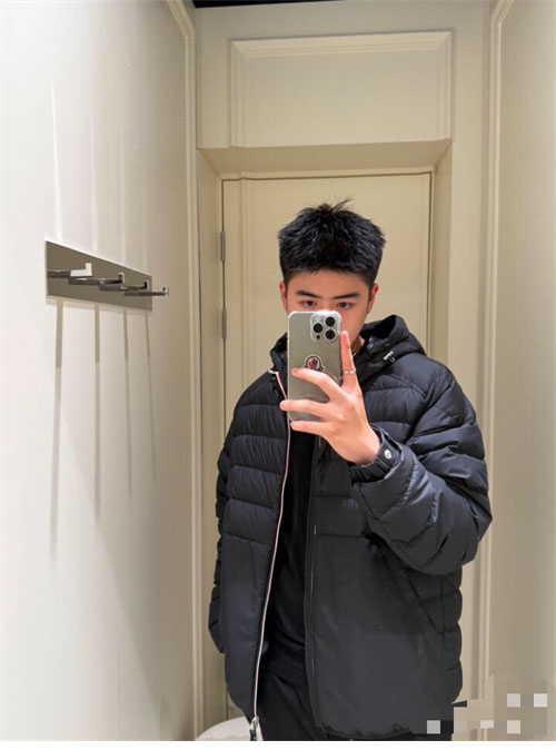 Moncler 몽클레어 글래리 Glarey 다운 패딩 자켓 레플리카 8번 이미지 - 의류 | 세미샵 레플리카 사이트