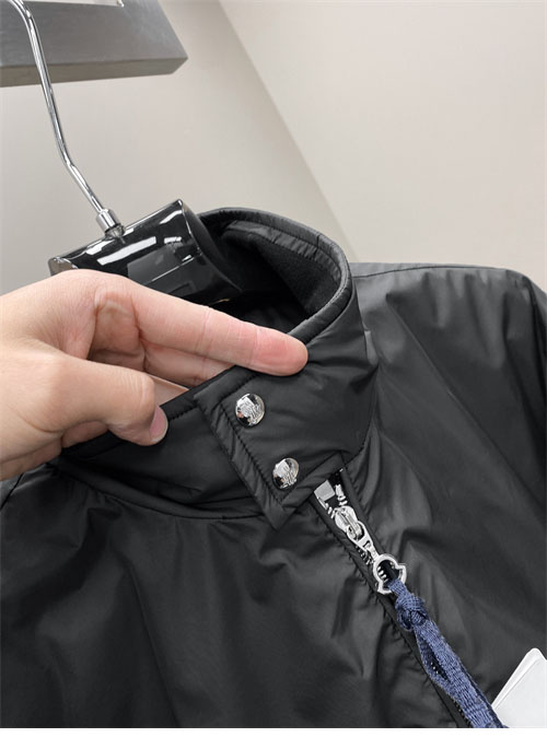 Moncler 몽클레어 라라몬 Laramon 숏 다운 자켓 레플리카 7번 이미지 - 의류 | 세미샵 레플리카 사이트