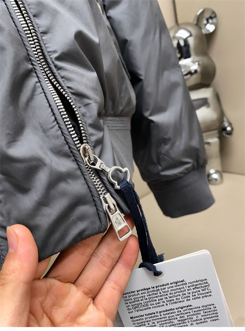 Moncler 몽클레어 라라몬 Laramon 숏 다운 자켓 레플리카 17번 이미지 - 의류 | 세미샵 레플리카 사이트