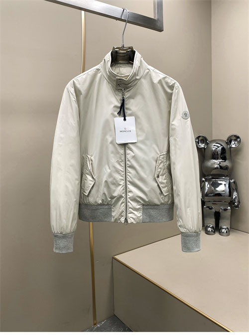 Moncler 몽클레어 라라몬 Laramon 숏 다운 자켓 레플리카 21번 이미지 - 의류 | 세미샵 레플리카 사이트