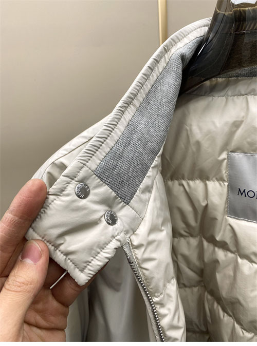 Moncler 몽클레어 라라몬 Laramon 숏 다운 자켓 레플리카 24번 이미지 - 의류 | 세미샵 레플리카 사이트
