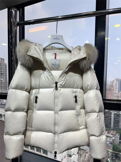 Moncler 몽클레어 라이체 Laiche 여성 숏 패딩 레플리카 5번 이미지 - 의류 | 세미샵 레플리카 사이트